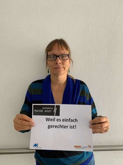 Dörte Grabbert von der Arbeitskammer mit seinem Aktionsaufruf.