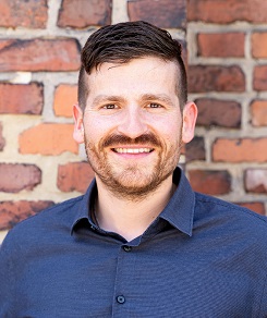 Portraitfoto von Martin Zimmer. Portraitfoto von Martin Zimmer.