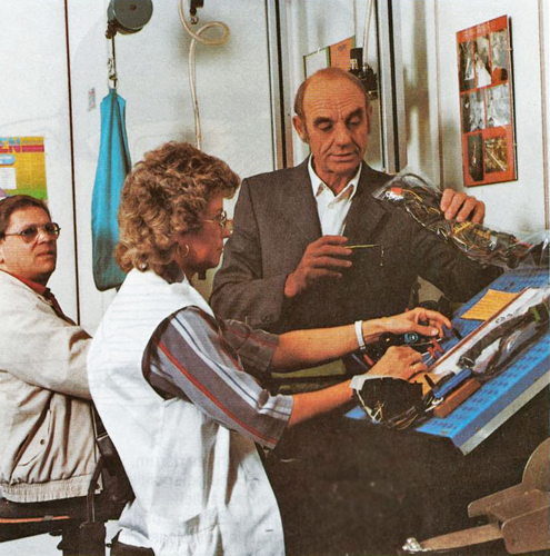 Günter Scheid, Leiter des Ergonomiezentrums in Kirkel mit Kursteilnehmer Günter Scheid, Leiter des Ergonomiezentrums in Kirkel mit Kursteilnehmer